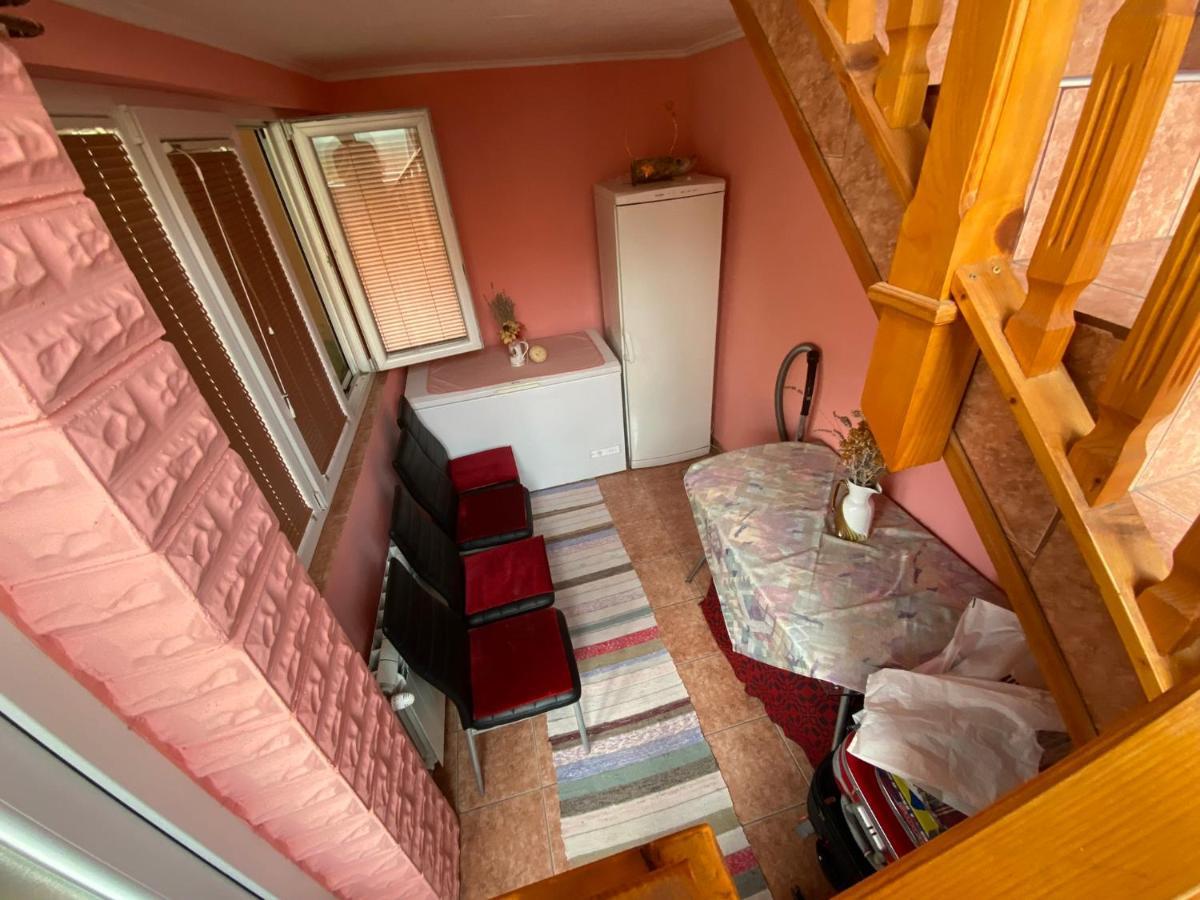 Sud ,,Antal I Olga,, Bed & Breakfast Skorenovac Exterior photo